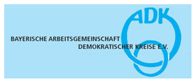 Logo der Bayerische Arbeitsgemeinschaft Demokratischer Kreise e.V. (ADK Bayern)
